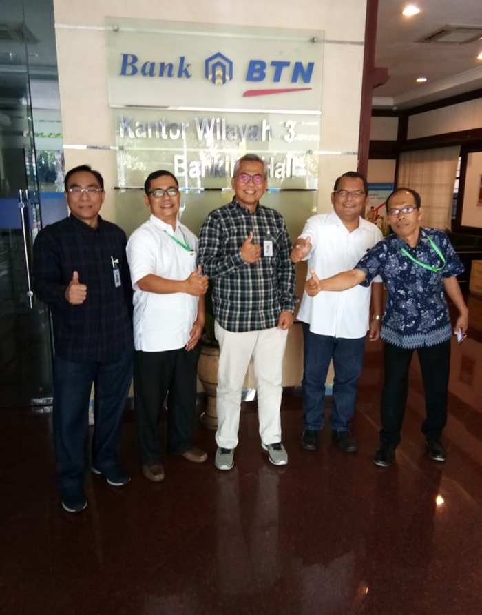 <h4>Dokumentasi Training dan Workshop Document Management System (DMS)</h4>