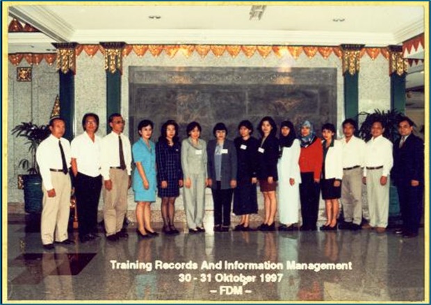 <h4>Dokumentasi Training dan Workshop Document Management System (DMS)</h4>