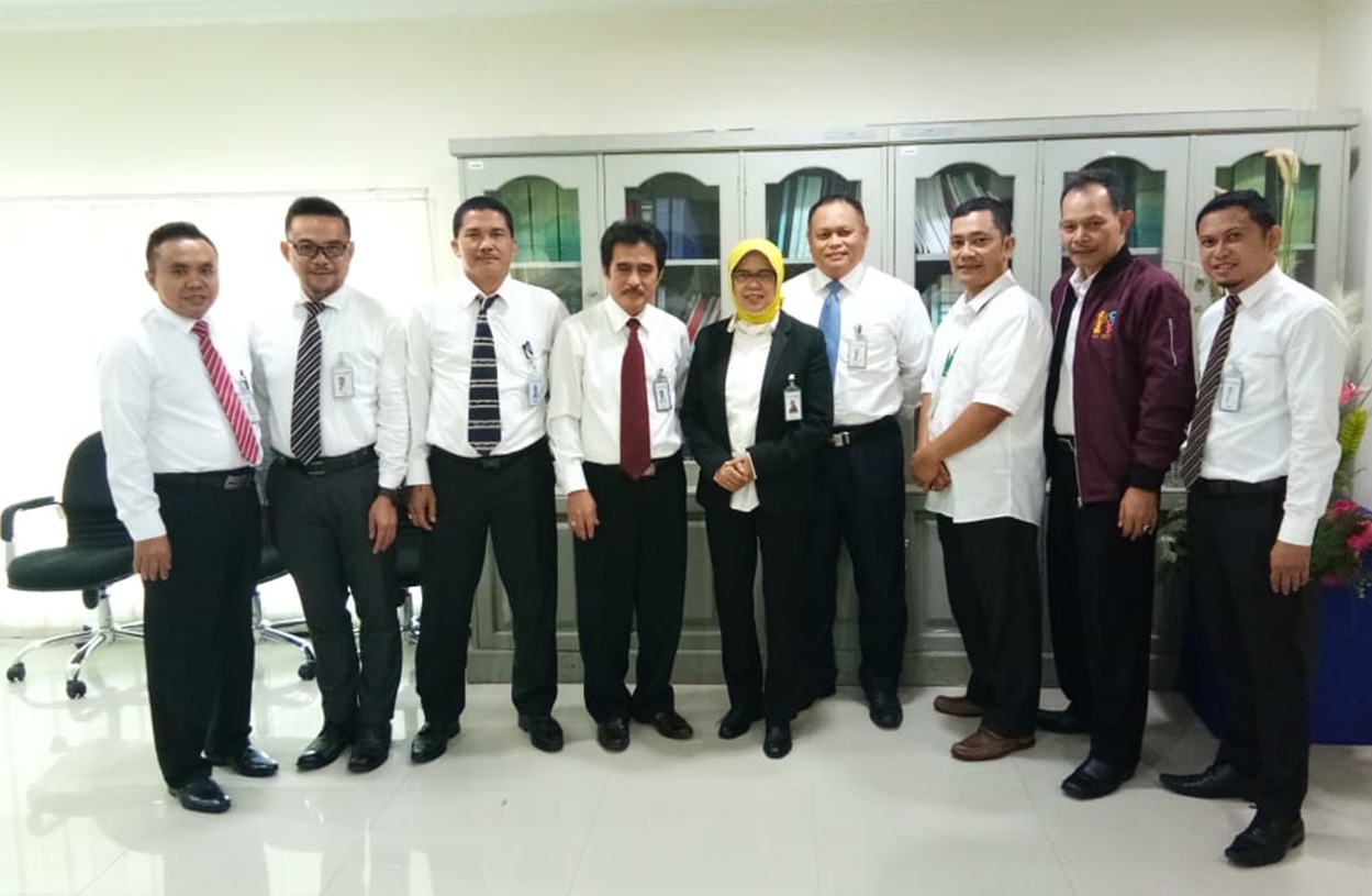 <h4>Dokumentasi Training dan Workshop Document Management System (DMS)</h4>